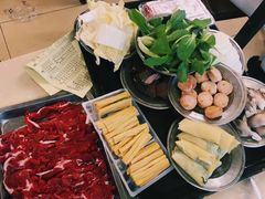 -月圆火锅(宁海东路二店)