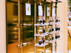 -théATRE 茶聚场(王府中環店)