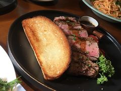 -JINNS锦时 steak&pizza(浸信会礼拜堂旧址店)