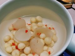 桂花鸡头米-新荣记(南京西路店)