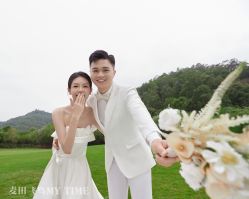 -麦田·婚纱摄影(天河新天地店)