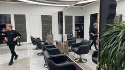 -ON STAR SALON