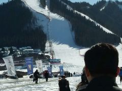 -丝绸之路山地度假区滑雪场