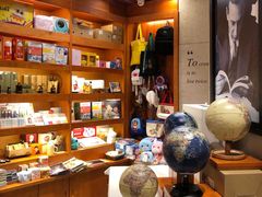-西西弗书店&矢量咖啡(来福士广场店)