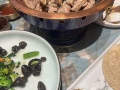 -哈啾嗨·新概念蒙餐(红星新城店)