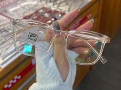 -优医视平价眼镜蔡司依视路折扣工厂店(十里堡店)