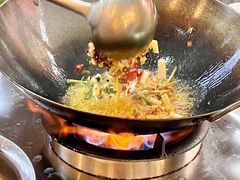 -洪霞餐馆·川菜·鲜货现炒(两江春城店)