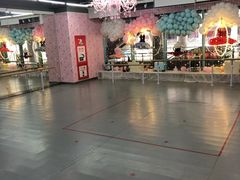 -Isee灰姑娘国际儿童艺术中心(证大·大拇指广场店)