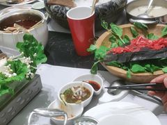 -红鼎豆捞·非遗鲍皇汤火锅(宝丰路店)