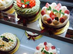 -花花卷卷·鲜食蛋糕(静安久光百货店)