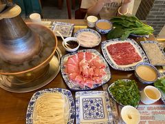 -磁器铜锅涮肉(交大东路店)