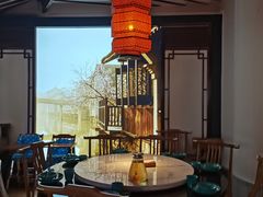 -荷塘秋月·本帮江浙菜(国权路店)