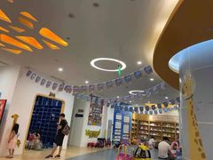 -戊辰亲子游泳俱乐部