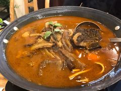 -霄汉牛三鲜湖北砂锅菜(万松园2店)