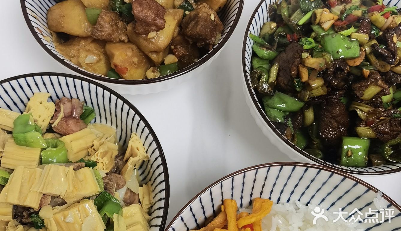 酒深不怕巷子深，我愿称之为网红打卡小碗菜店！