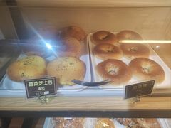 -韩国利尔面包(桂林路店)