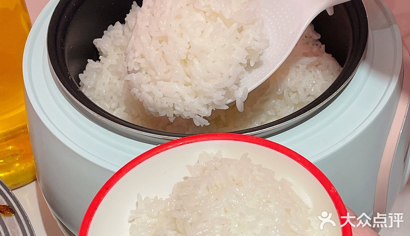 杭州必吃湘菜‼️现炒黄牛肉配五常米饭yyds