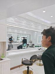 -镁连社·美联社