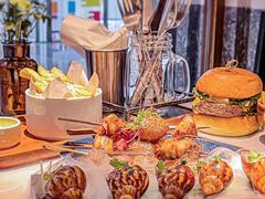 -阿妮叶李(光谷世界城店)