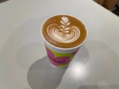澳洲白拿铁-Seesaw Coffee(上海虹桥天地店)