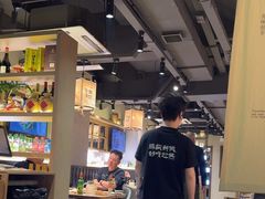-街角等你.大连海鲜烧烤.经典铁板海鲜串(西安路店)