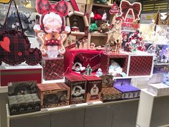 -泡泡玛特POPMART(上海环球港店)