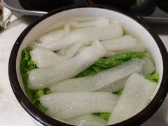 -尚尚仙·酸汤猪手·猪肚鸡火锅(华联万柳购物中心店)