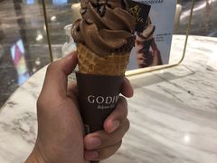 经典巧克力软冰淇-GODIVA(王府井apm店)