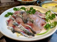 -二厨·吊桥小院·脆皮烧鸡公·本地农家菜(沿江西路店)