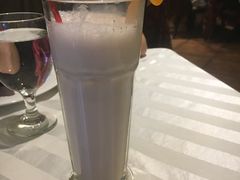 草莓奶昔-维兰西餐(万泉河店)