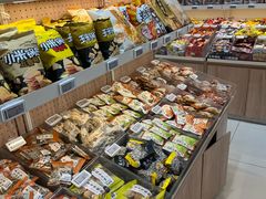 -来伊份(我格广场武宁路店)