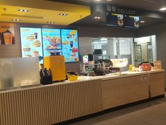 -麦当劳(轻轨曹杨路店)