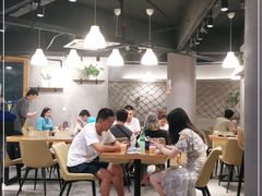 大堂-帽帽家只卖生蚝·烧烤(沙湖路店)