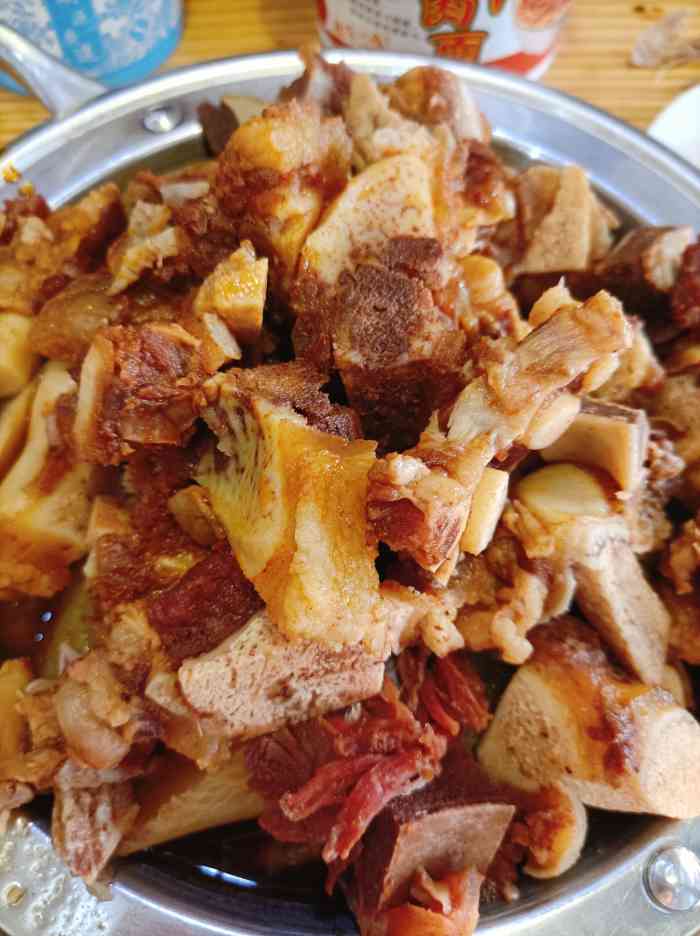 方红军特色牛骨头(知音城店)-"蔡甸牛骨头第一家.