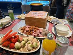 -一绪に寿喜烧(荟聚店)