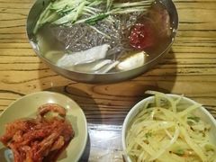 -绿岛汤泉韩式休闲会所