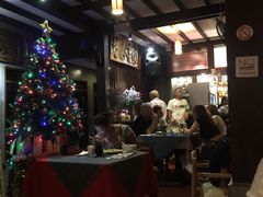 -Dash Teak House