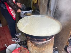 -云南大锅豆浆店