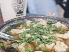 -老谢野馄饨(延安路店)
