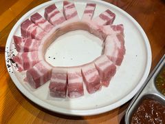 -炽城·烤肉名家(鸿达中央广场店)