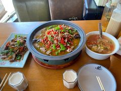 -盐帮食坊•小河帮川菜(四川师大店)