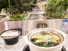 -苏小北旋转小火锅(鲁商广场店)