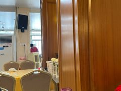 -鹏城人家海鲜酒家·23年老字号(较场尾店)