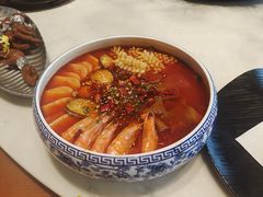 -泓历皇朝酒店(东亭店)