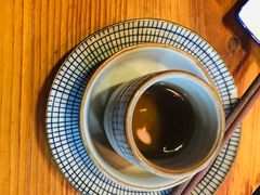 餐具摆设-野山舂·贵州现舂酸汤火锅(鸿通城店)