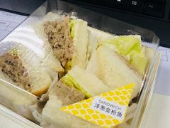 -好利来(东四店)