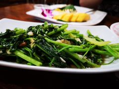 -Dang restaurant (patong phuket)