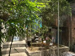 -西部一串烧烤·地道湘西小串