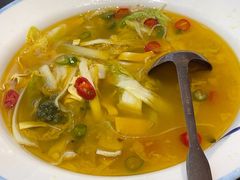 -川流不息·地道川菜·小龙虾(松东路店)