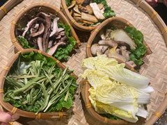 菌子拼盘-滇野云南野生菌餐厅(陕西南路店)